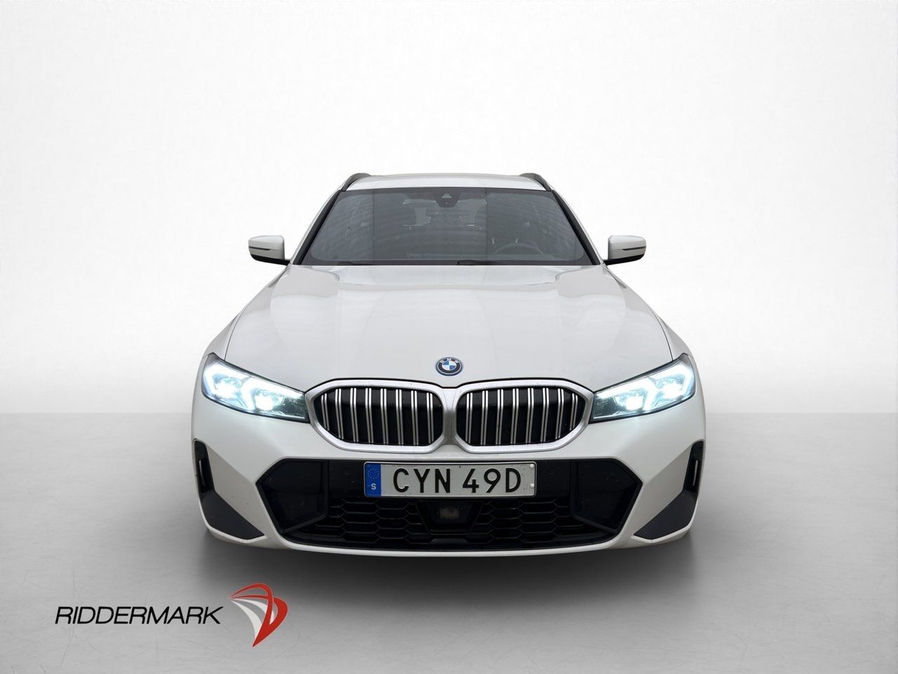 BMW 330 e xDrive M Sport 2024, bild 2/33