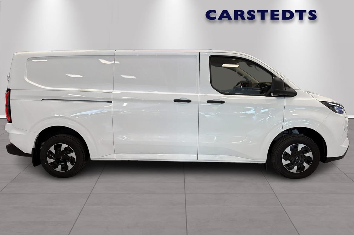 Ford E-Transit 2025, photo 2/16