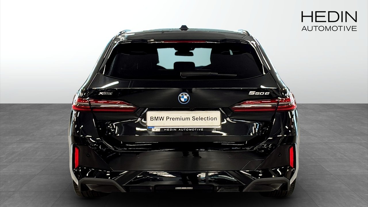 BMW 550 2026, photo 7/9