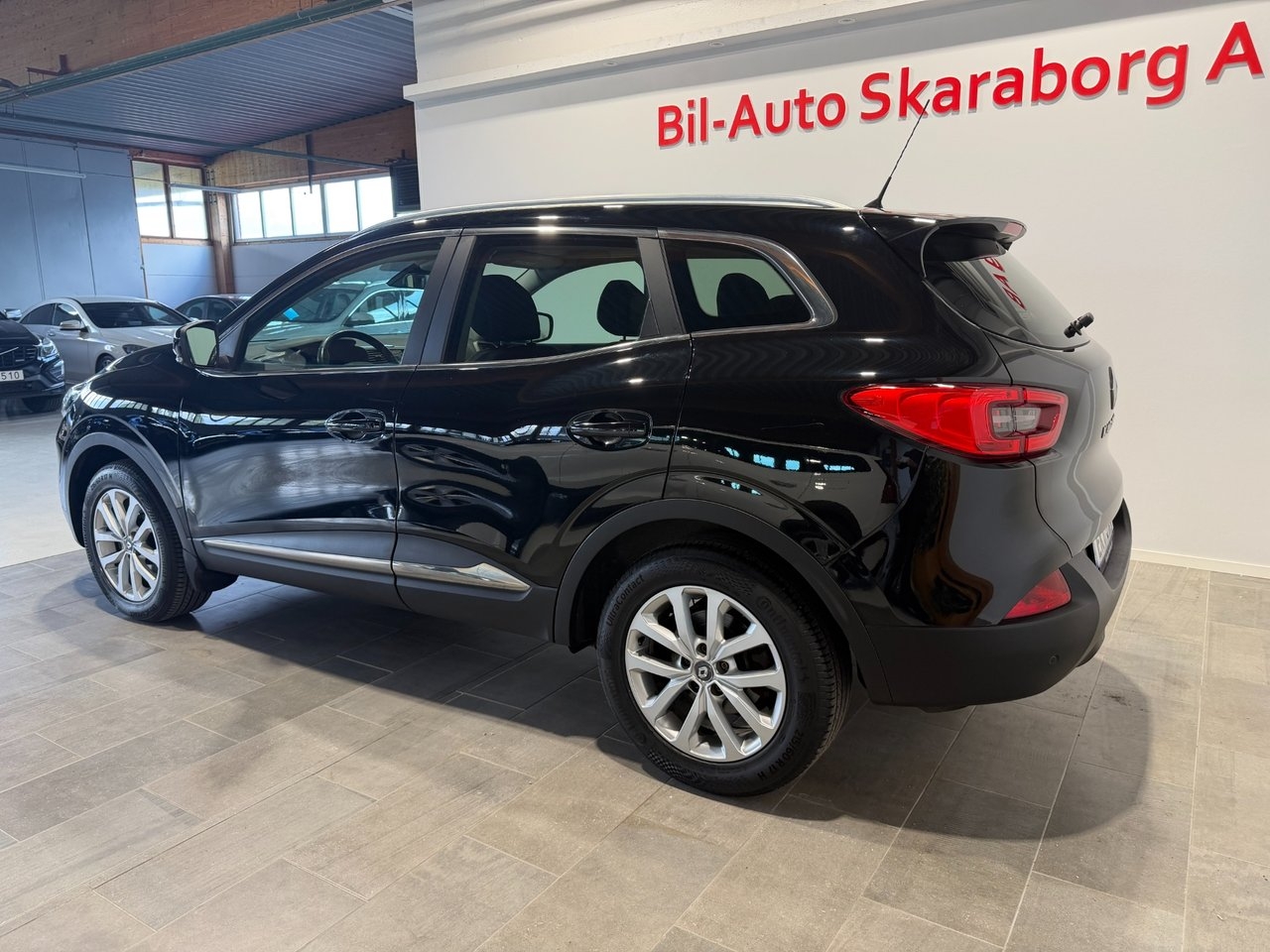 Renault Kadjar 1.6 dCi LIMITED 130hk 2016, kuva 4/20