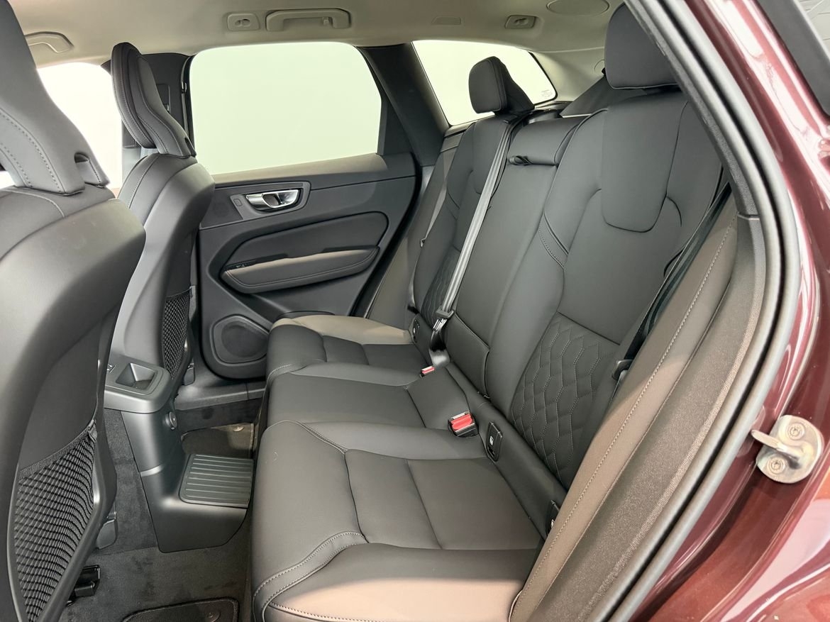 Volvo XC60 2027, bild 6/7