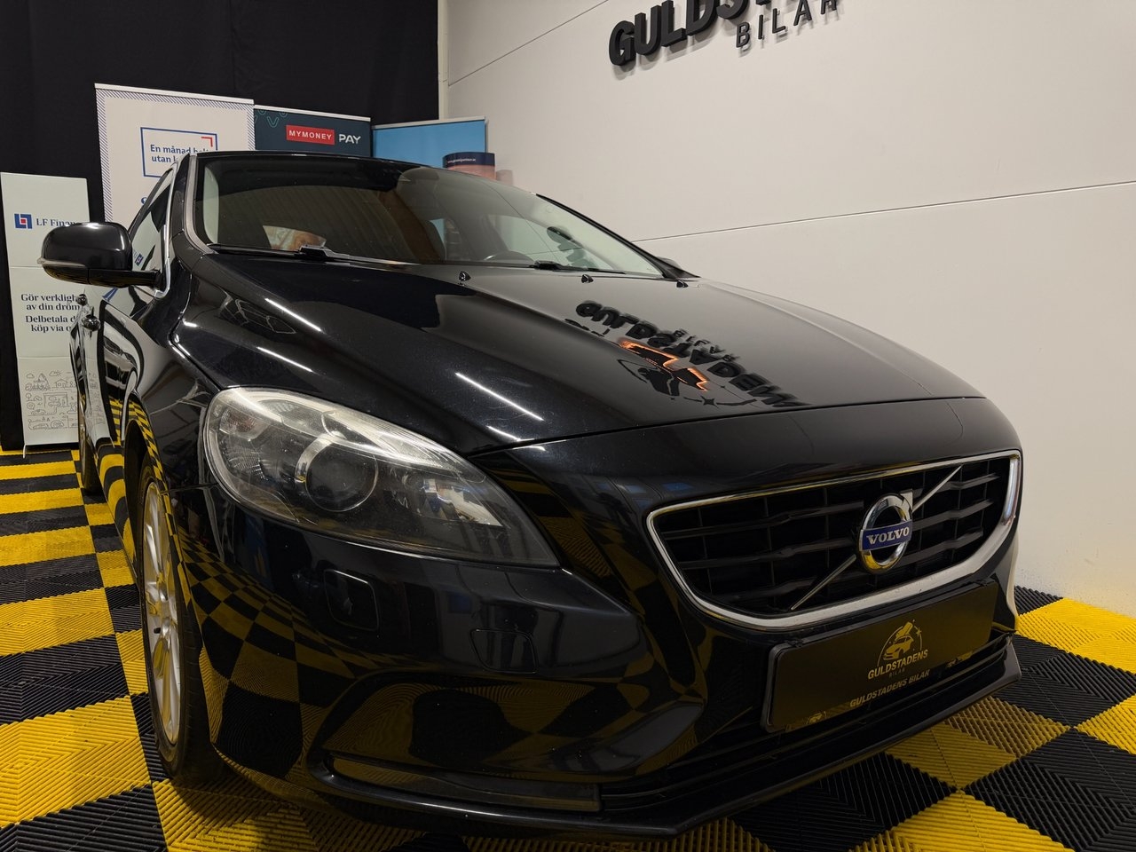 Volvo V40 D2 Powershift Drag/D-värm/SoV 2015, kuva 5/10