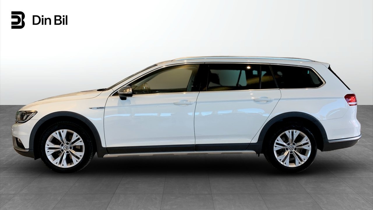 Volkswagen Passat 2018, bild 2/10