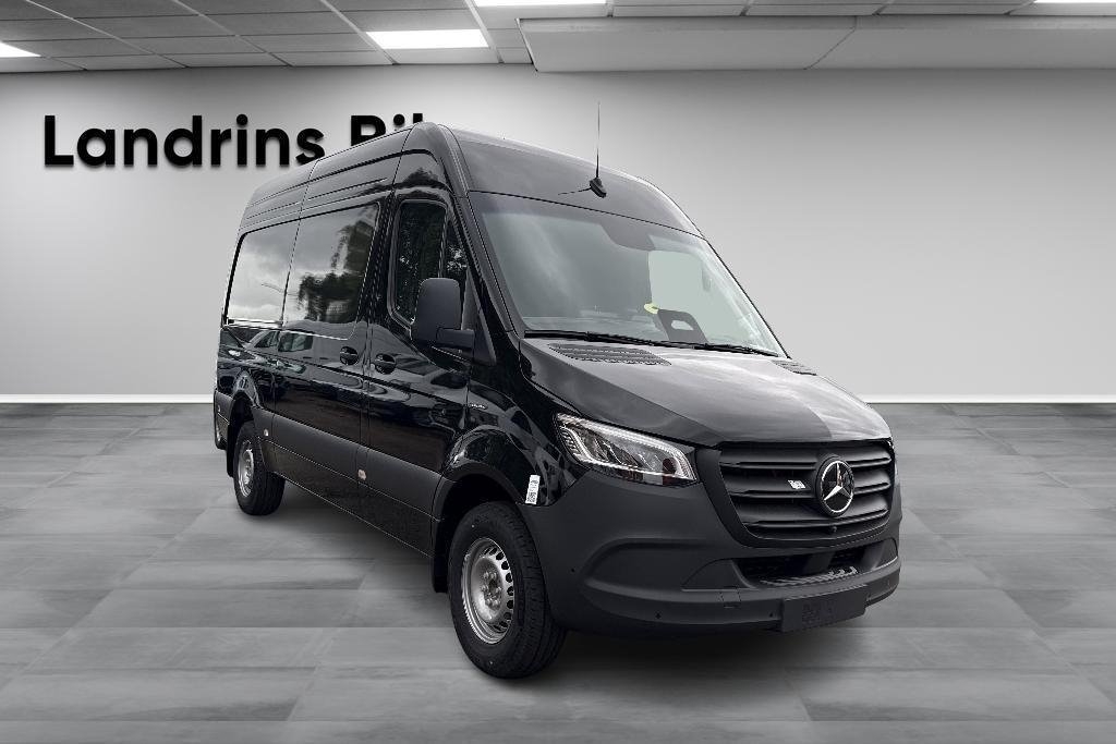 Mercedes-Benz eSprinter 420 81 kWh 2026, photo 3/10