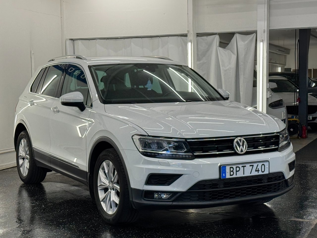 Volkswagen Tiguan 2018, bild 3/10
