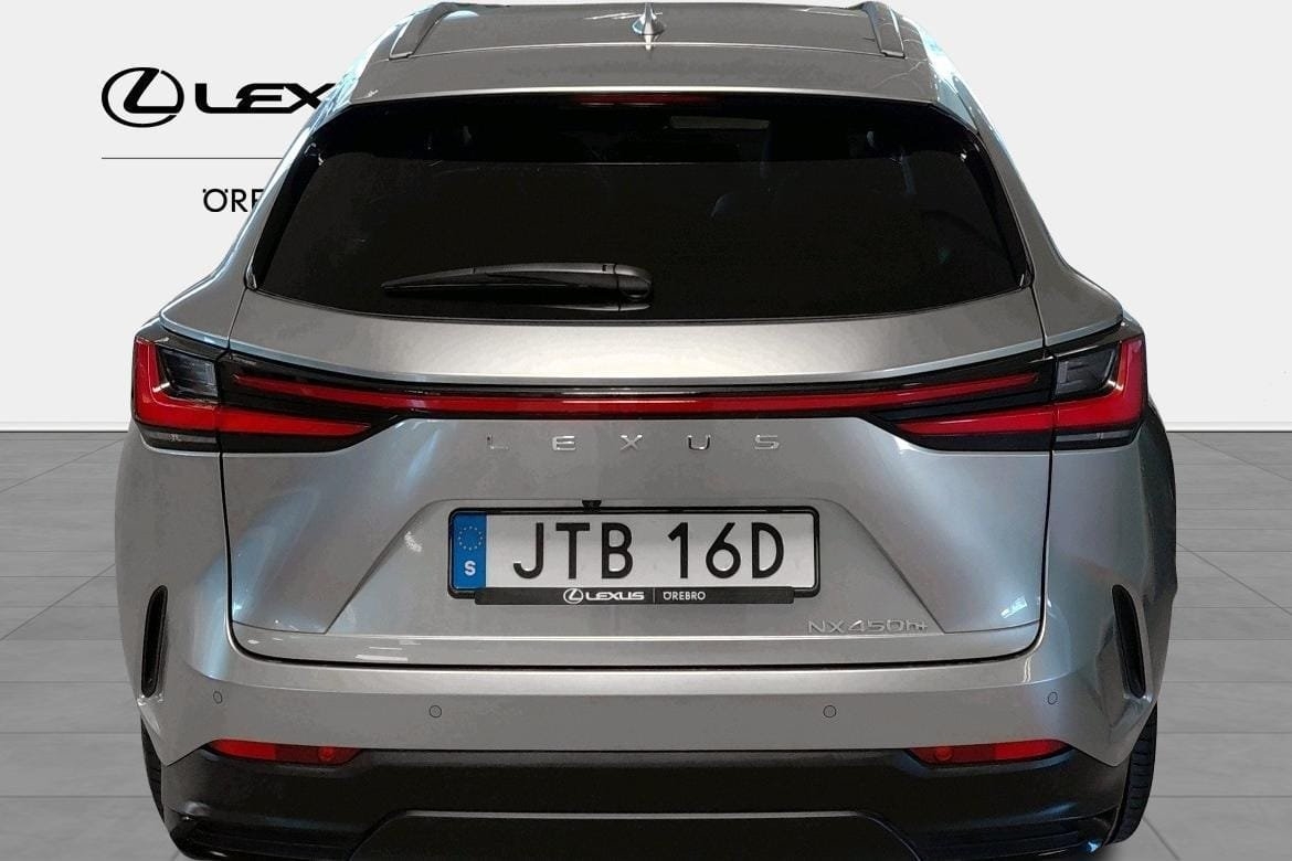 Lexus NX 450h+ Business Plus Vinterhjul 2024, bild 5/10