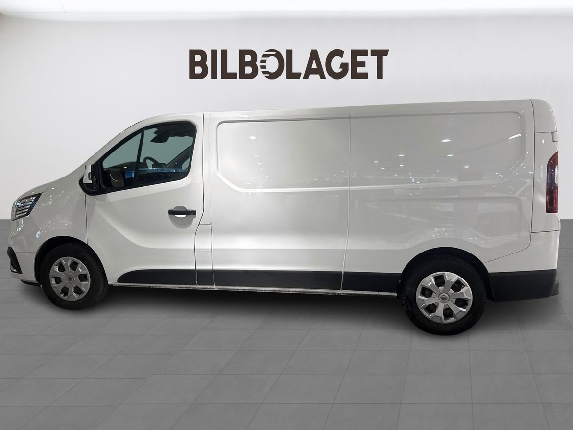 Renault Trafic Skåp PhII Nordic L2H1 150 2022, photo 2/10