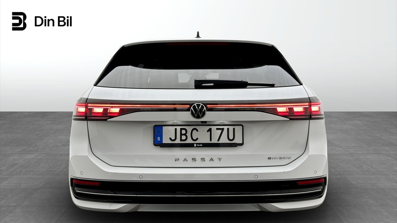 Volkswagen Passat 2025, bild 5/19