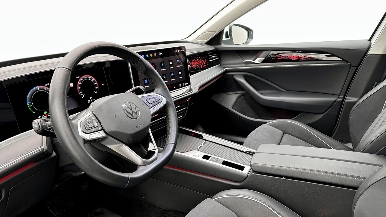 Volkswagen Passat 2025, bild 7/19