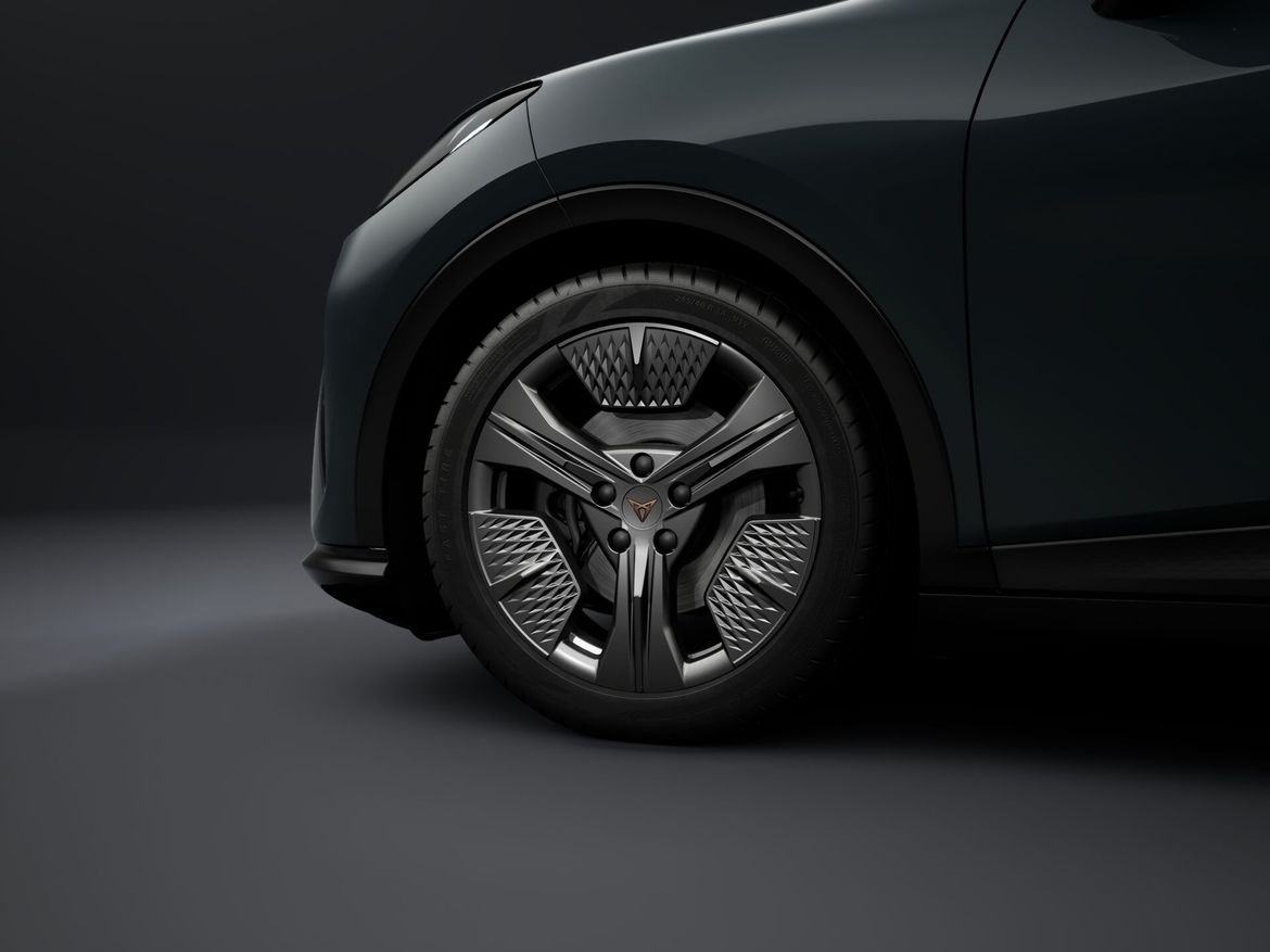 Cupra Raval Dynamic 52kWh 211hk 2027, kuva 4/10