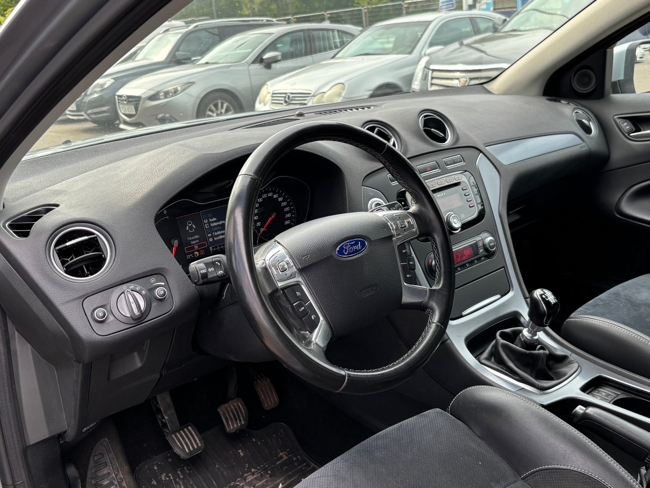 Ford Mondeo 2011, bild 5/10