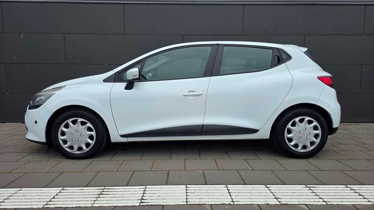 Renault Clio 1.5 dCi Euro 5 2015, kuva 2/10