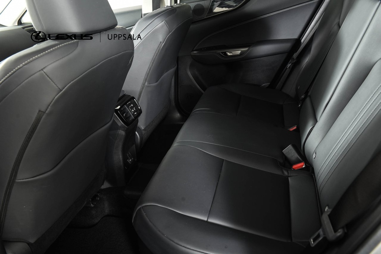Lexus NX 450h+ Business Plus Plug-In 2025, bild 7/10