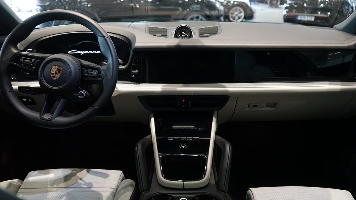 Porsche Cayenne E-Hybrid Coupé 2024, bild 8/8