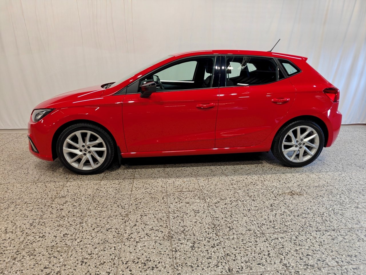 Seat Ibiza 2022, bild 2/12