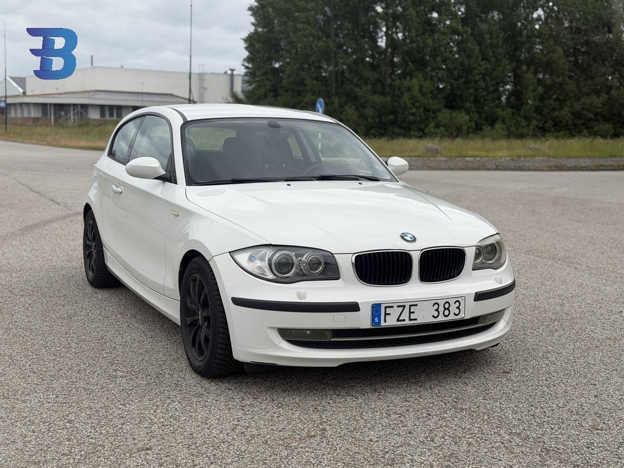 BMW 118