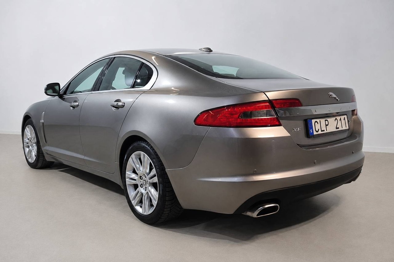 Jaguar XF 3.0 V6 275hk Skinn 2011, bild 7/25