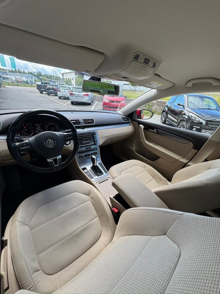 Volkswagen Passat 2015, kuva 6/9