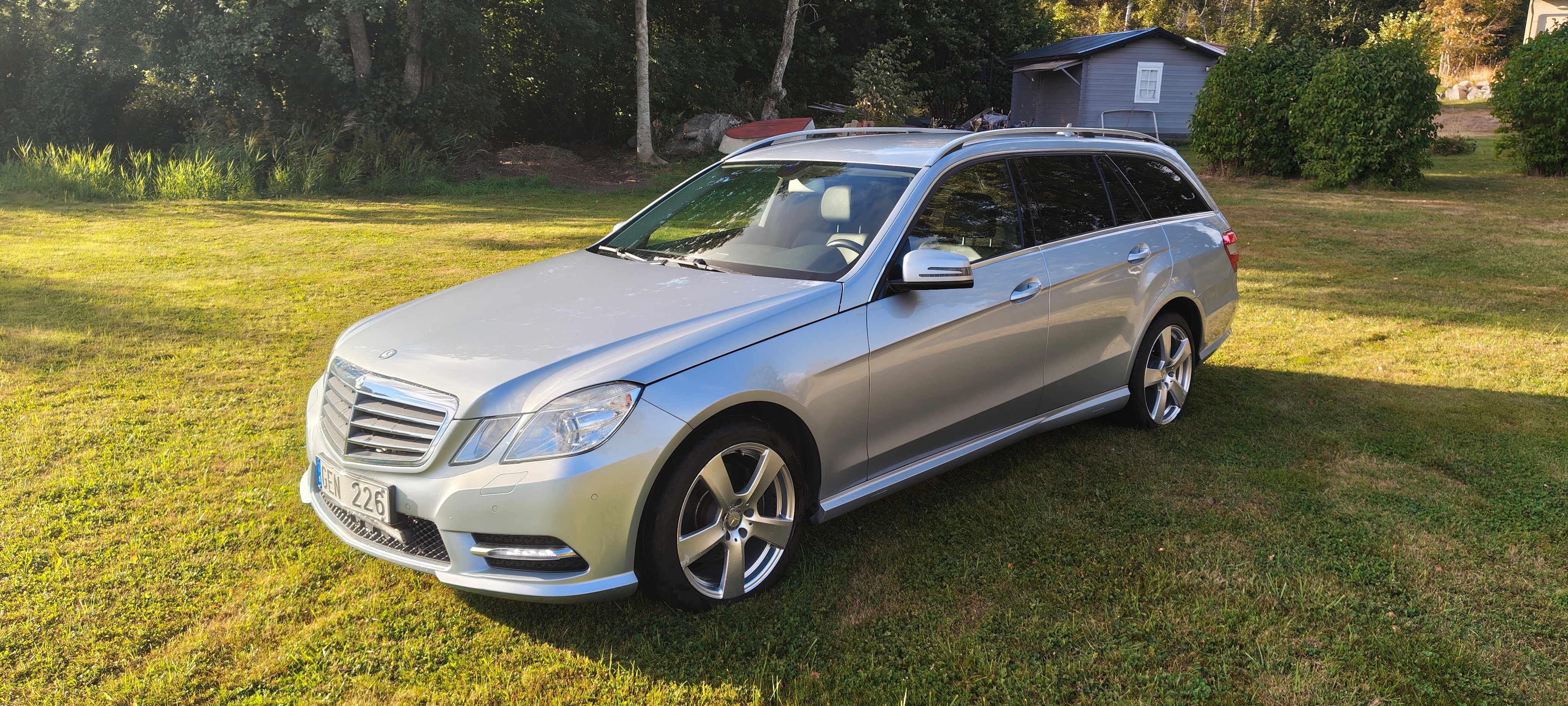 Mercedes-Benz E