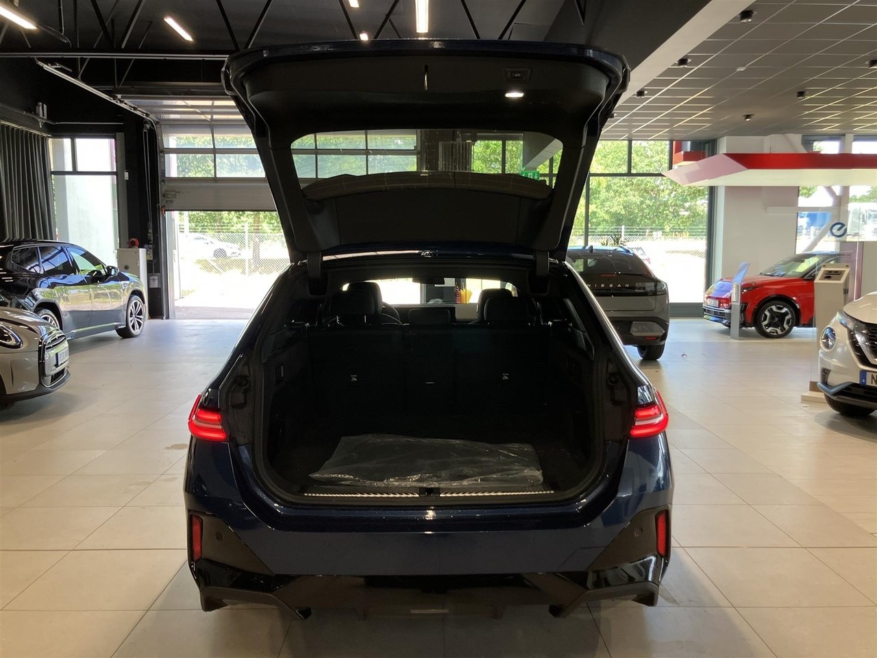 BMW i5 2025, kuva 5/10