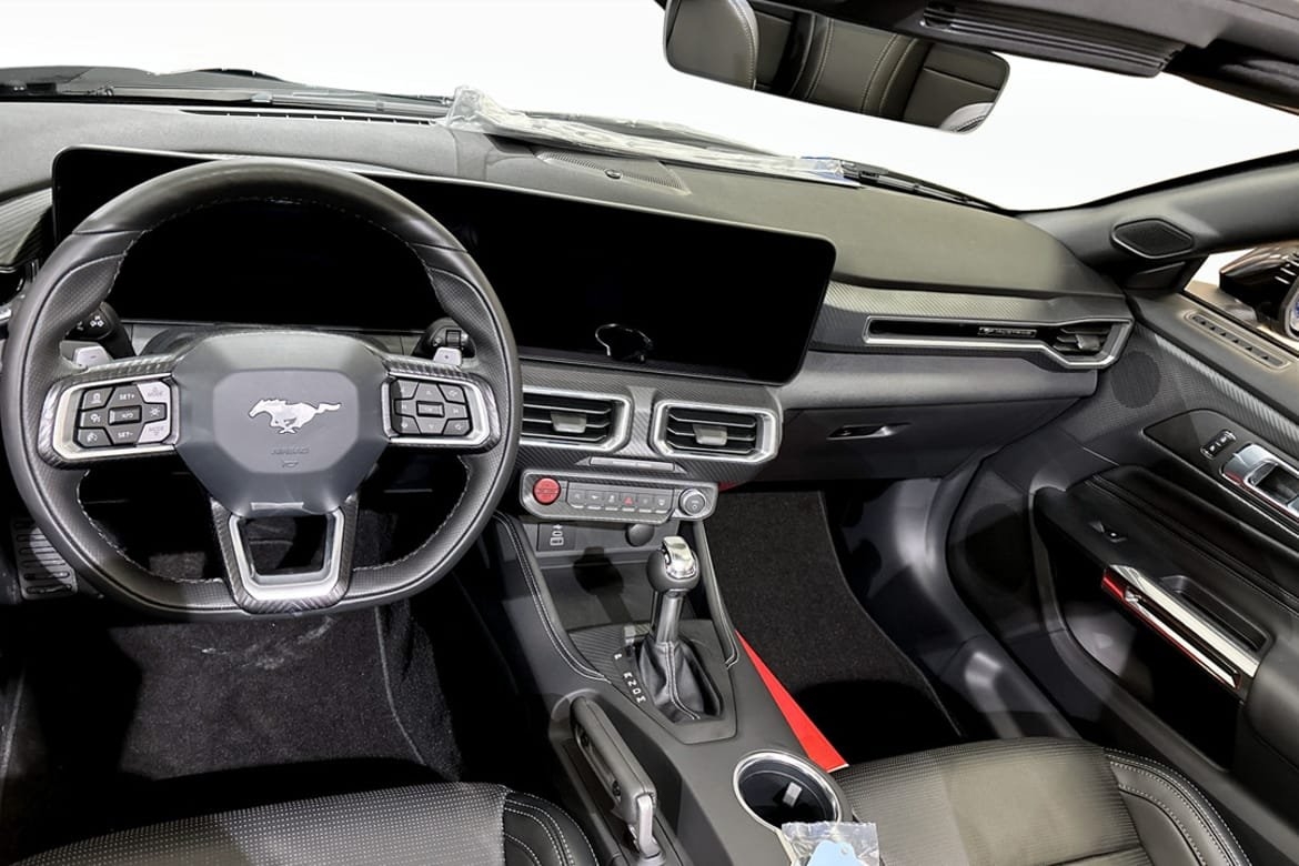 Ford Mustang 2026, photo 4/9