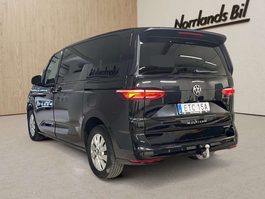 Volkswagen Multivan 2024, bild 2/10