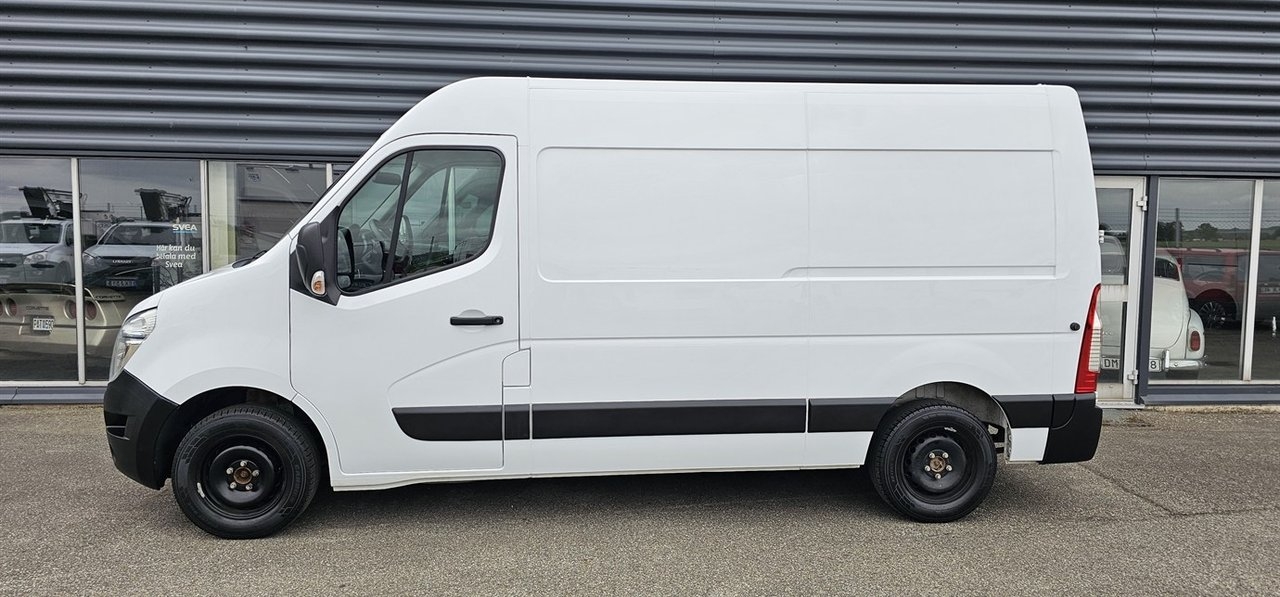 Nissan NV400 2.3 dCi 145hk L2H2 2019, bild 2/10