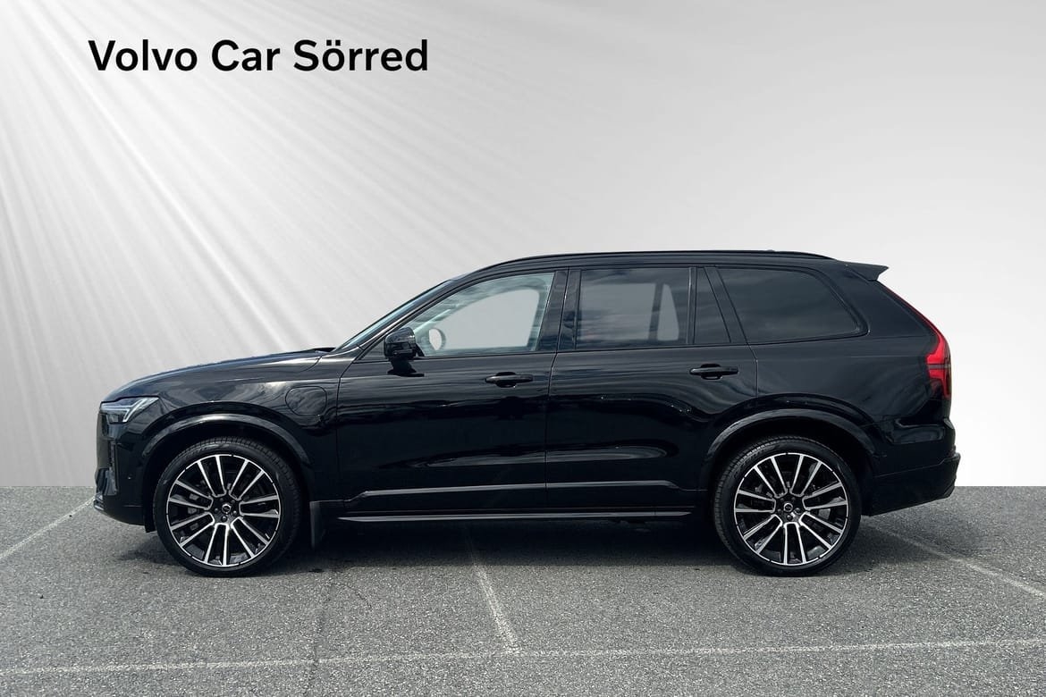 Volvo XC90 T8 Ultra Dark 2026, photo 3/19