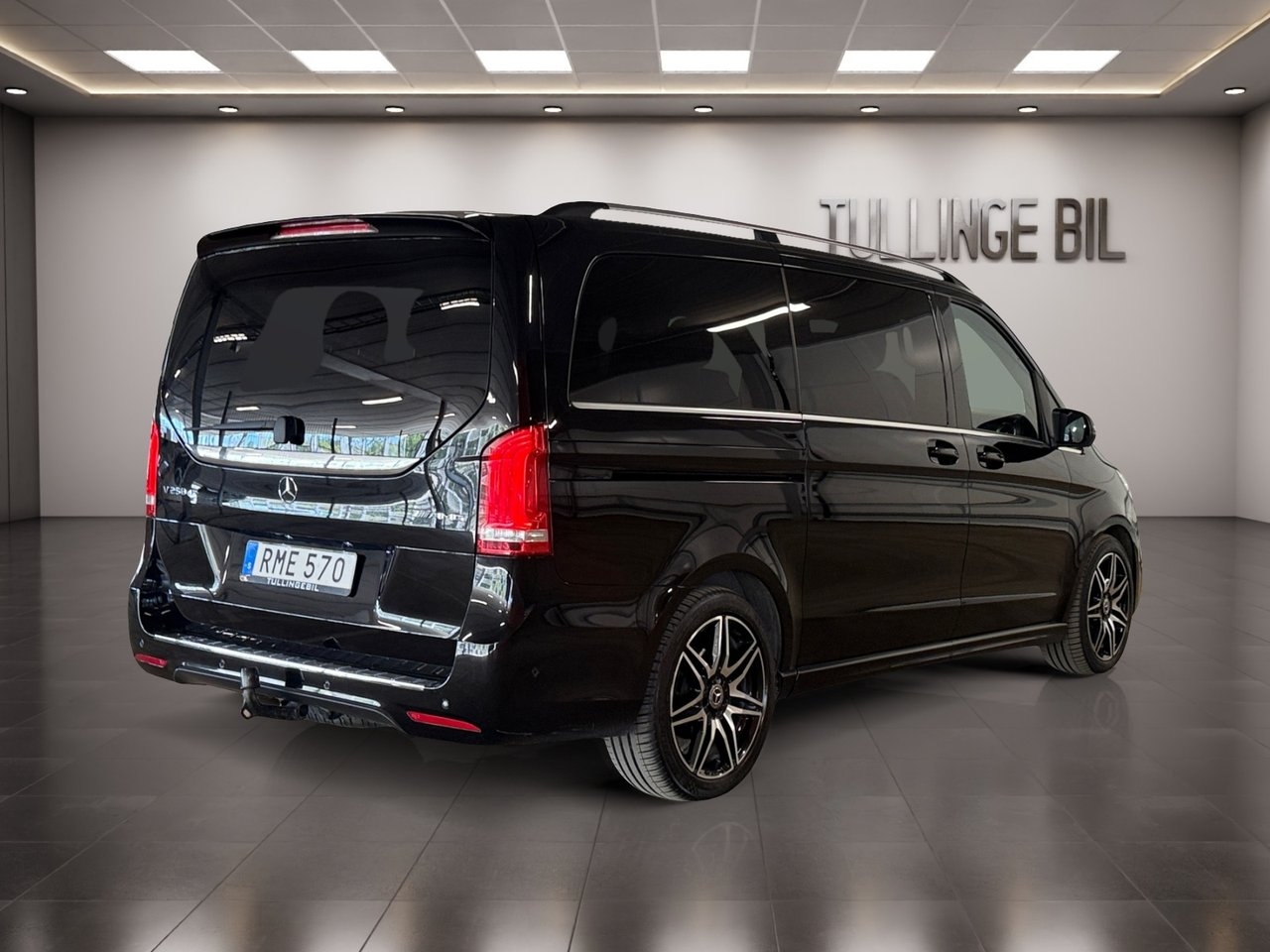 Mercedes-Benz V 2018, photo 5/10