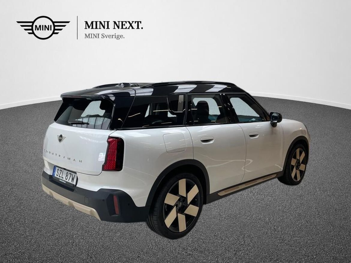 MINI Countryman E Favoured Trim, Paket S 2025, bild 4/15