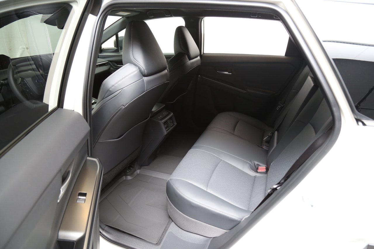 Subaru E-Outback 74.7 kWh AWD LIMITED 2026, bild 6/10