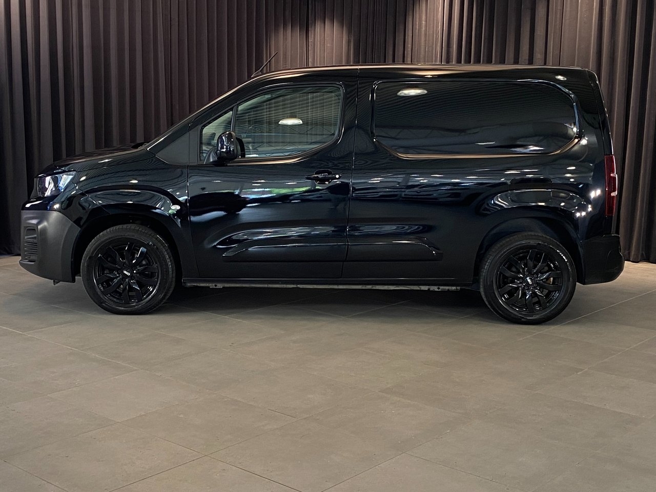 Peugeot Partner 2023, bild 3/10