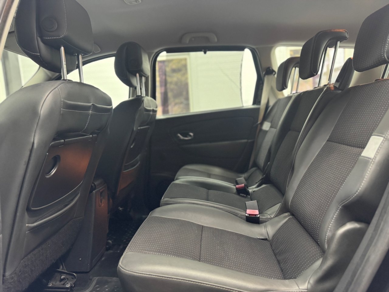 Renault Grand Scenic 1.6 dCi 2012, bild 5/10