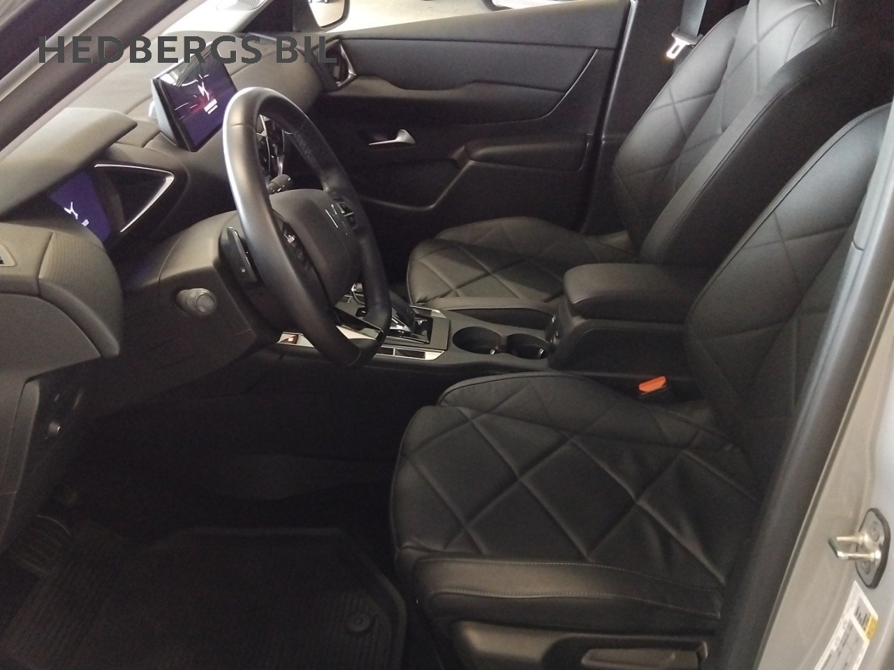 DS 3 1.2 PureTech EAT Exclusive 2023, bild 7/10