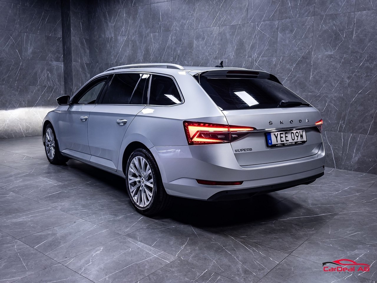 Skoda Superb Kombi 2.0 TDI 150hk 2020, bild 5/32