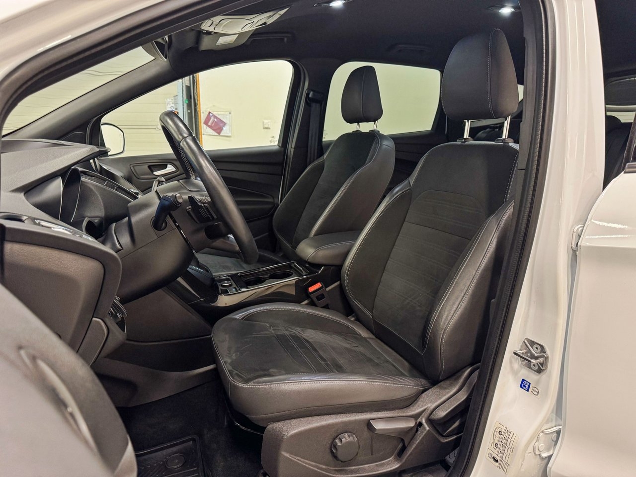 Ford Kuga 2017, bild 4/7