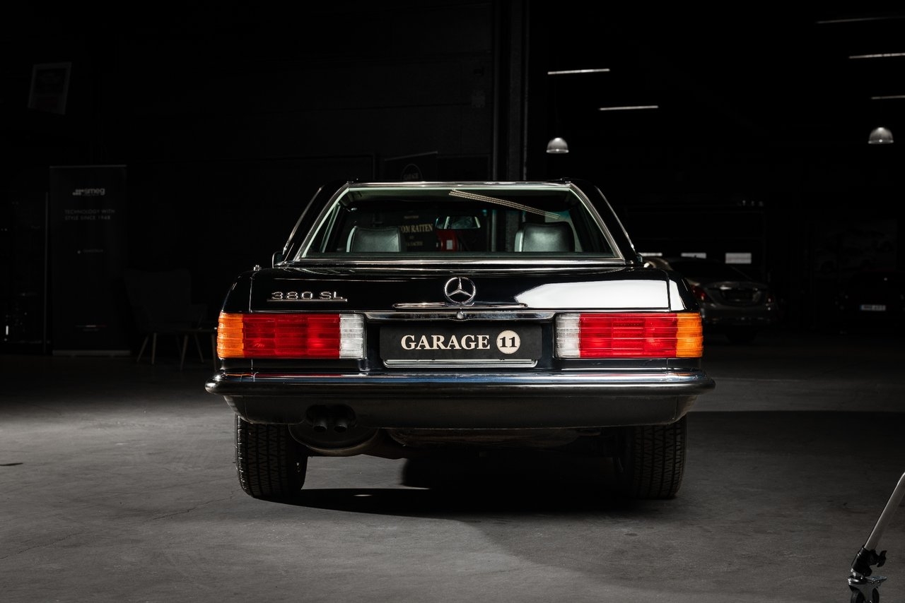 Mercedes-Benz SLR 380 / R107 / Sv-såld 1985, bild 6/10