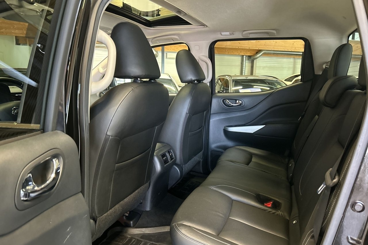 Nissan Navara 2021, photo 6/10