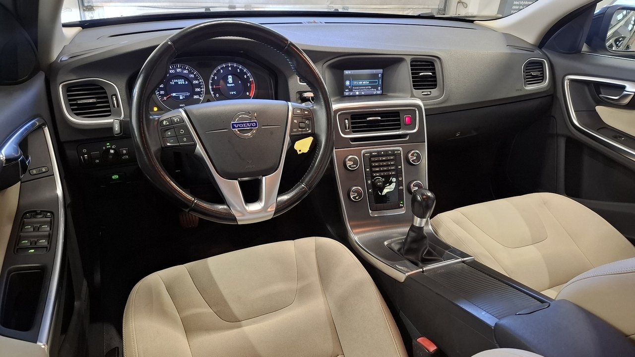 Volvo S60 2011, kuva 3/27
