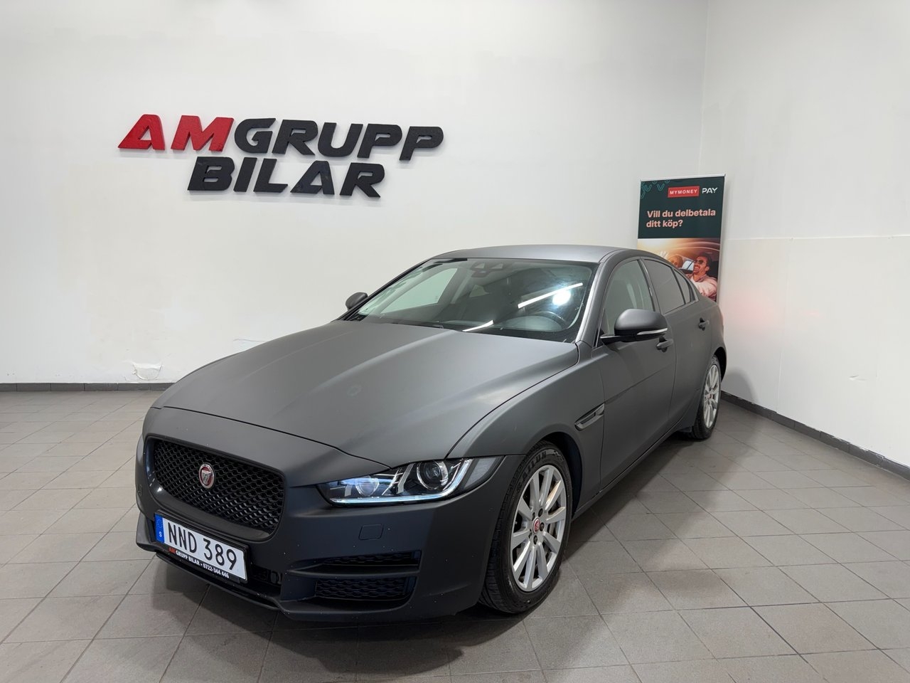 Jaguar XE