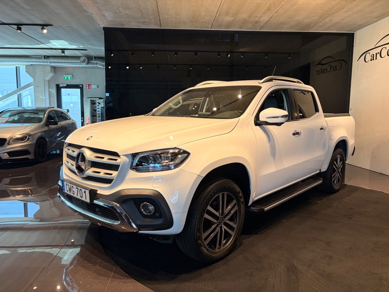 Mercedes-Benz X