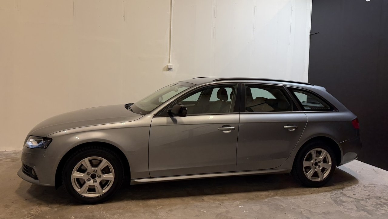 Audi A4 2010, bild 3/10