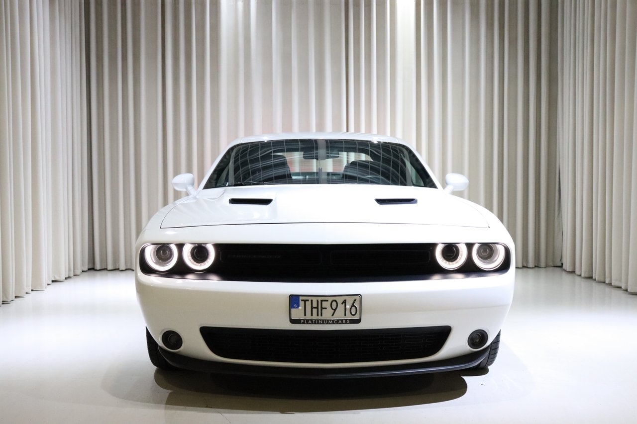 Dodge Challenger 2018, kuva 7/30