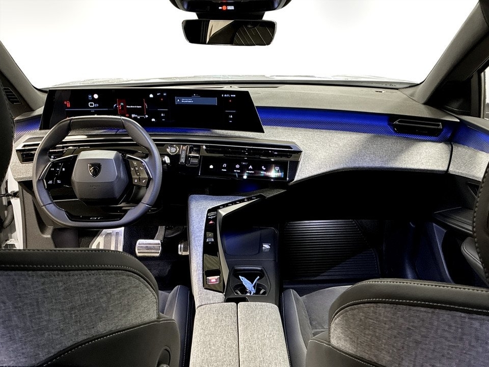 Peugeot 5008 GT HYBRID 145hk Aut 7-SITS 2024, bild 6/10