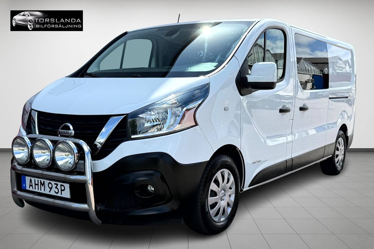 Nissan NV300