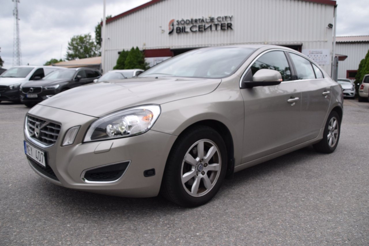 Volvo S60