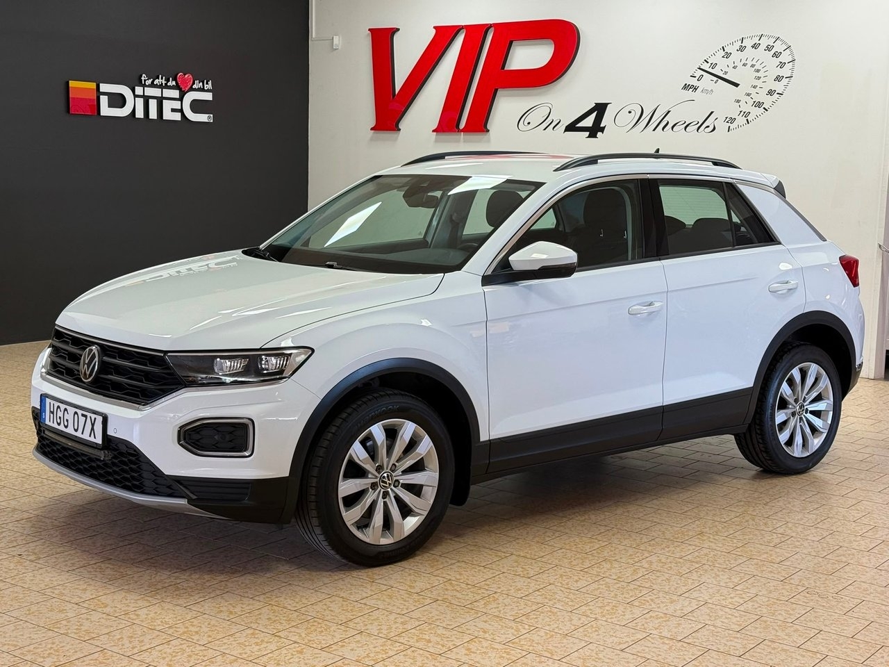 Volkswagen T-Roc 2.0 TDI DPF SCR 4Motion 2022, bild 2/27