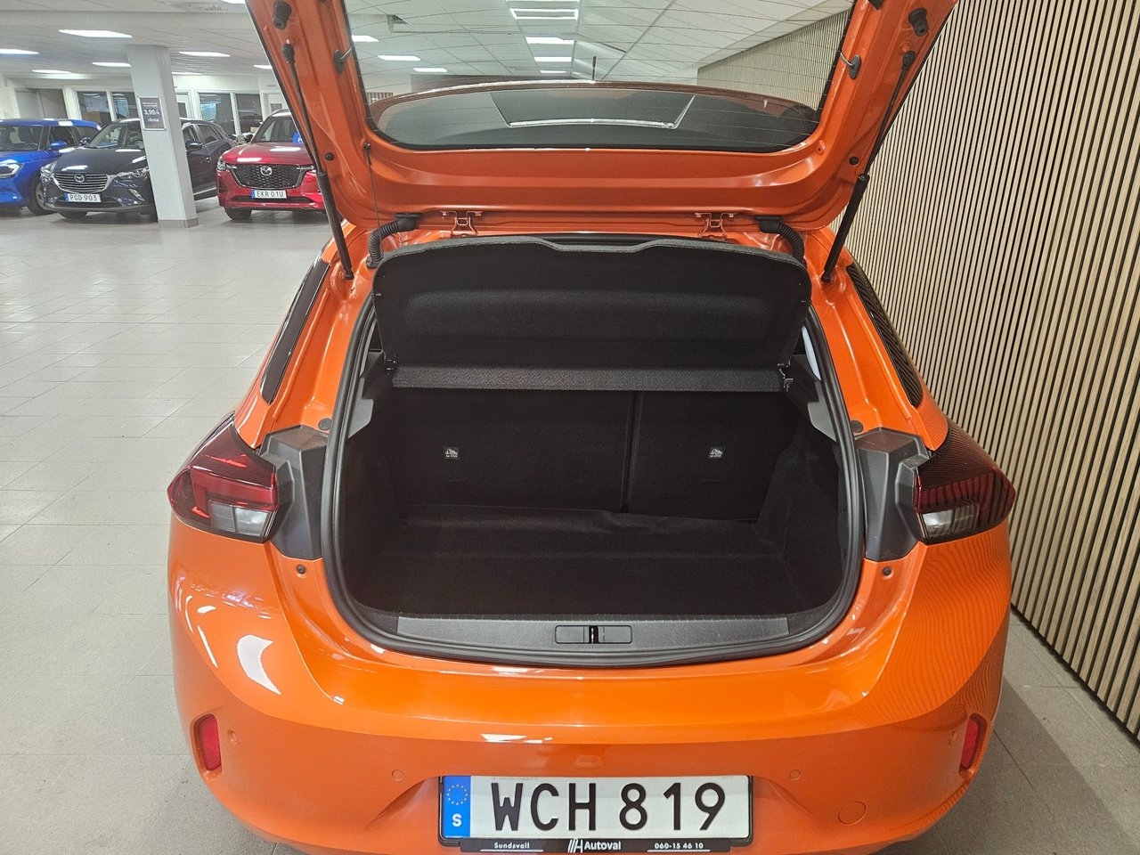 Opel Corsa-e e Design Line 2022, kuva 6/11