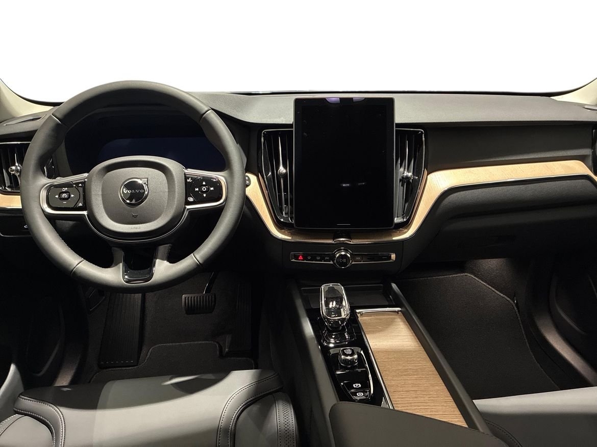 Volvo XC60 T6 Plus Dark Nordic Edition 2027, bild 5/15