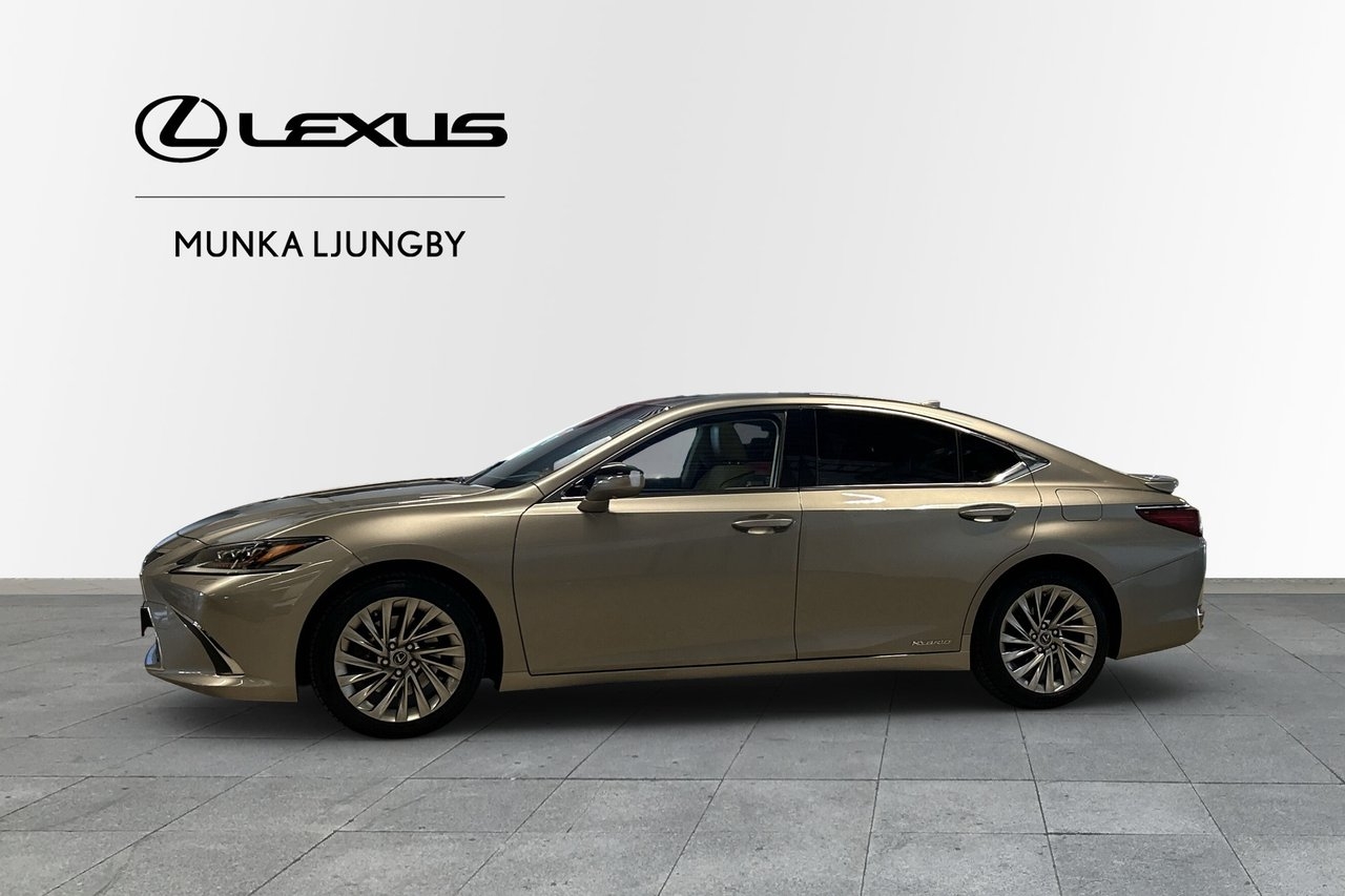 Lexus ES 300h Luxury ML 2019, bild 2/14